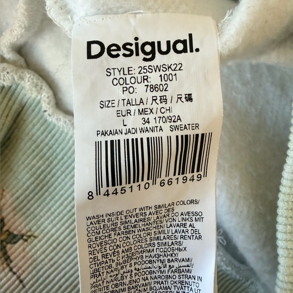 Desigual Pastel Arty Print Venus Crewneck Sweatshirt | L - Picture 8 of 8